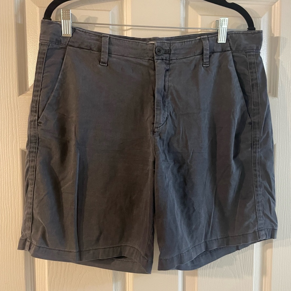 Gap Chino short